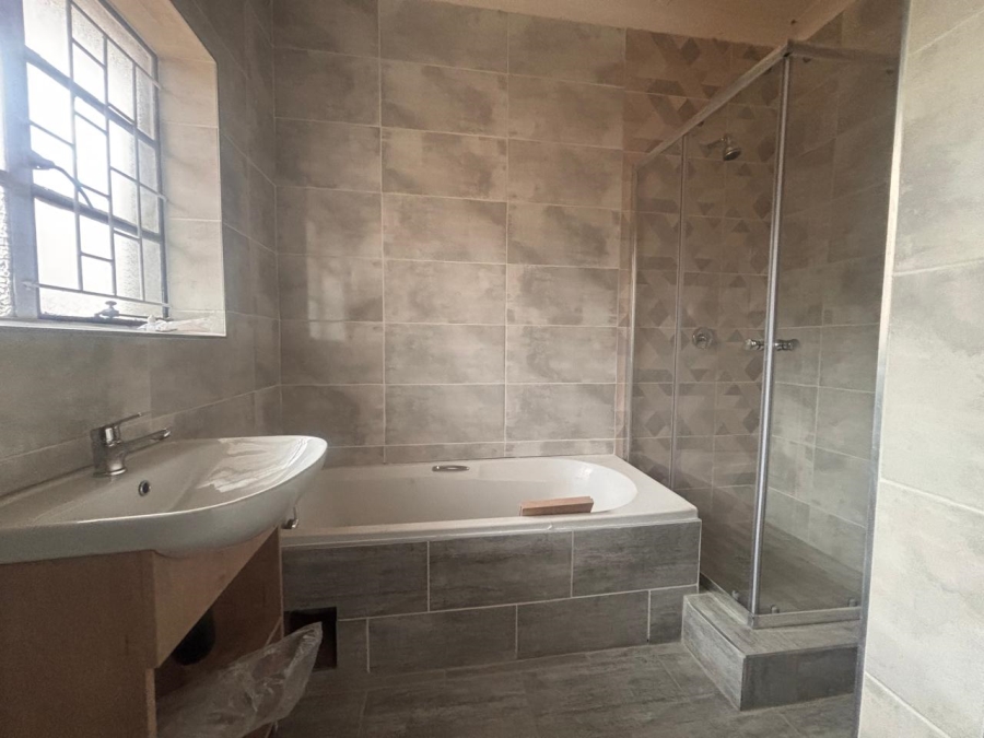 To Let 3 Bedroom Property for Rent in Bayswater Free State